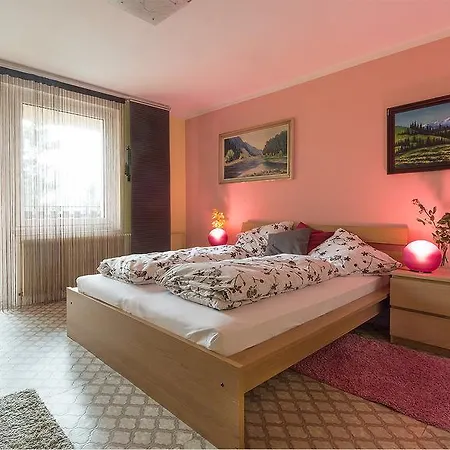Apartman Vrane Vrané nad Vltavou 外观 照片